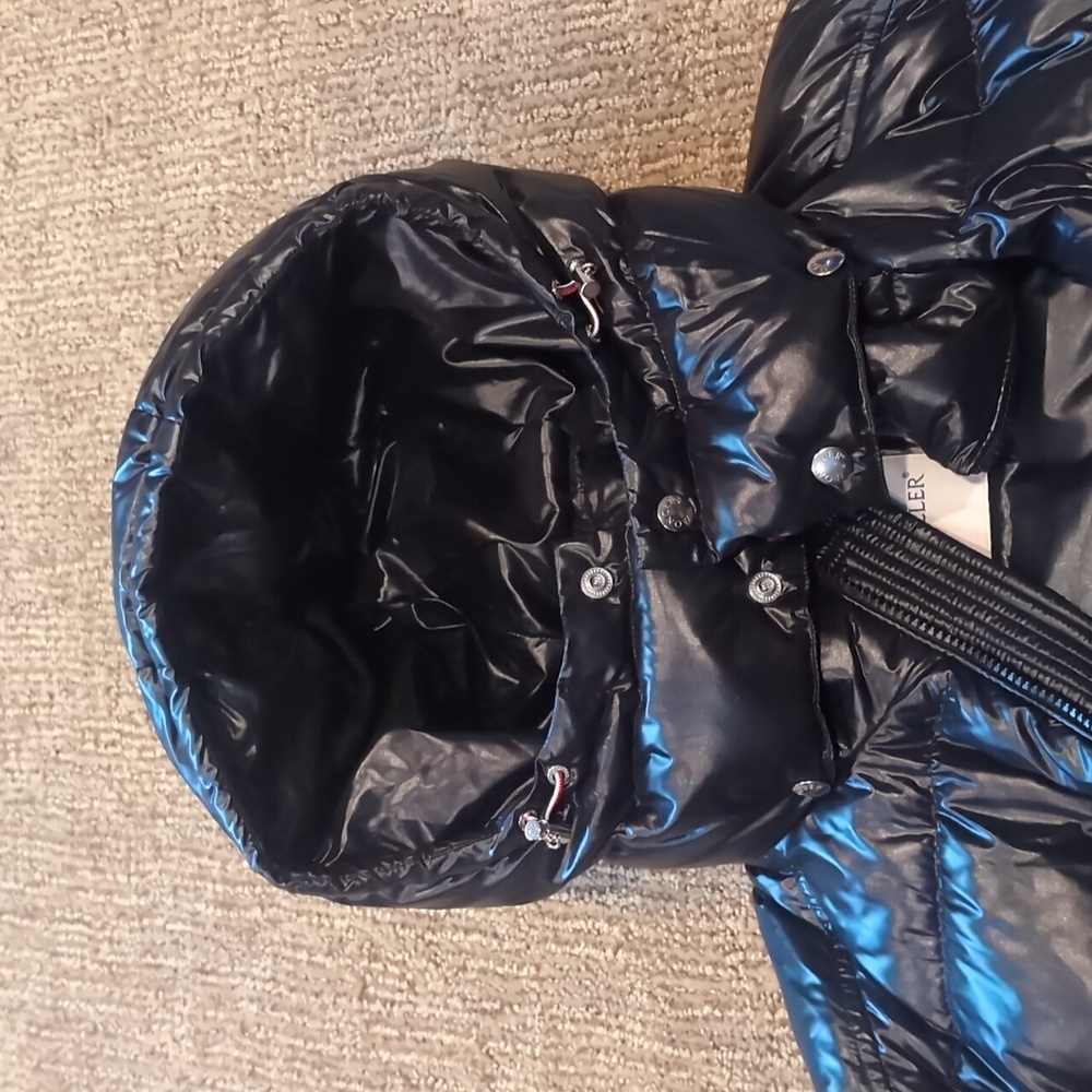 Moncler Shiny Black Puffer with White Emblem, size 4 XL - Picture 8 of 10